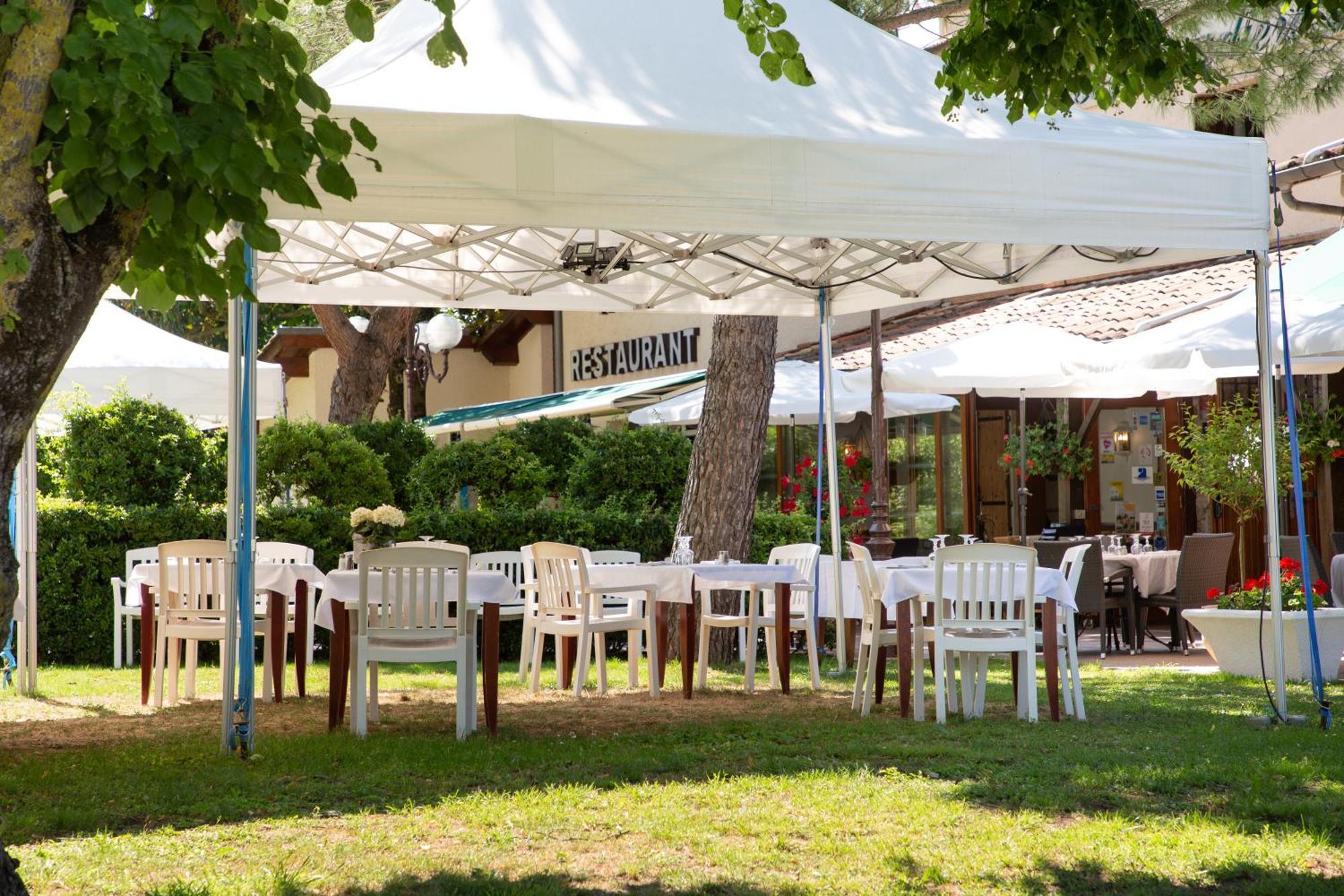 Logis De France Restaurant La Bombardière Cuq-Toulza
