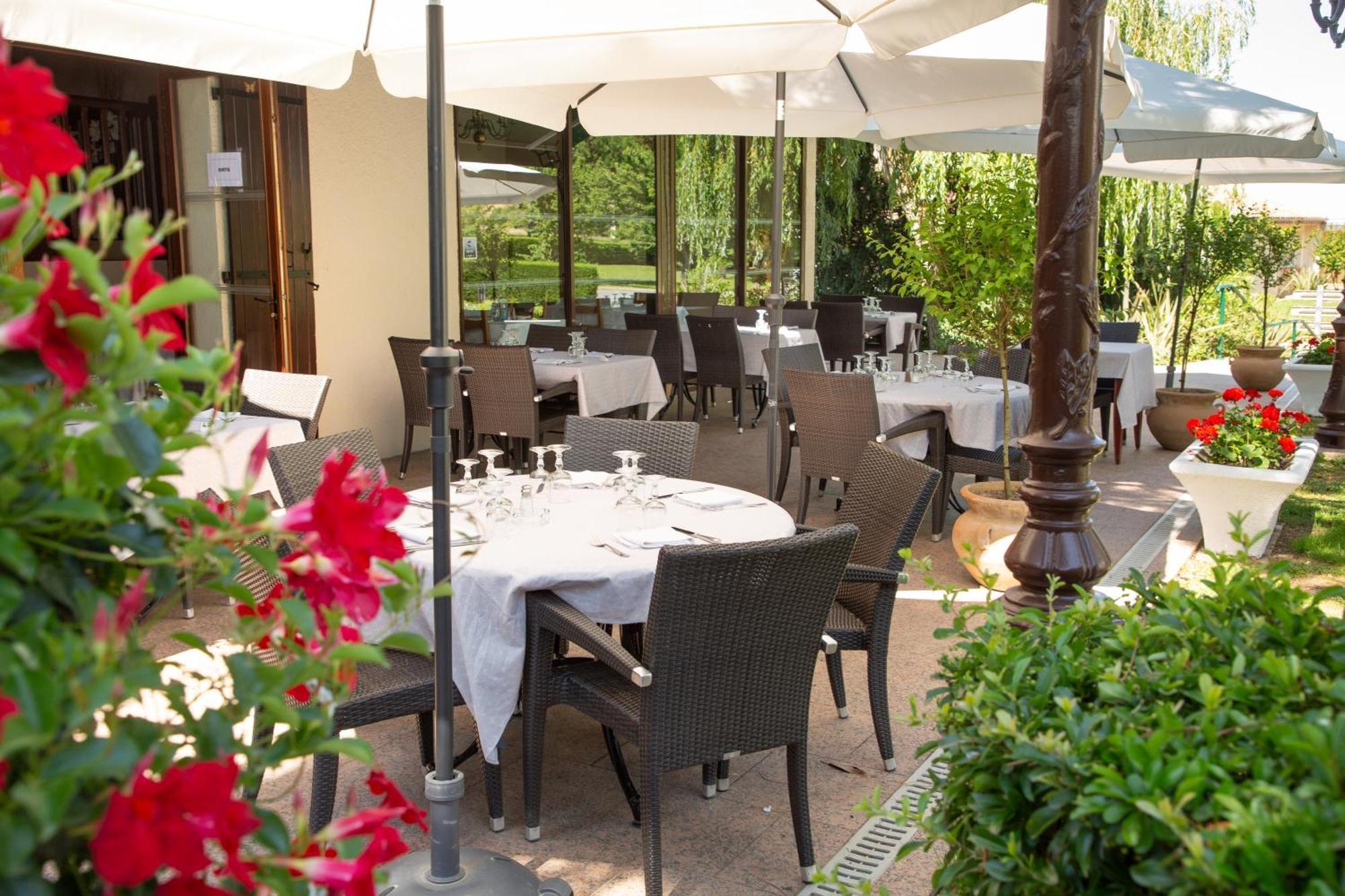 Logis De France Restaurant La Bombardière Hotel 3*