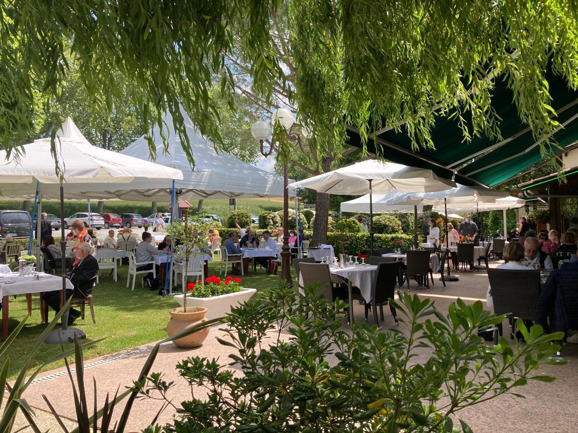 Hotel Logis De France Restaurant La Bombardière 3*