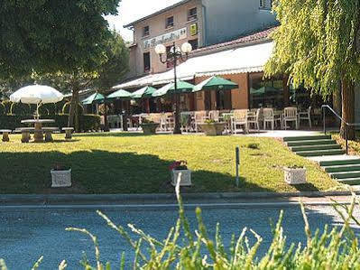 Logis De France Restaurant La Bombardière