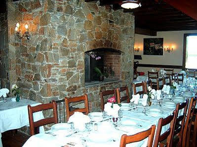Hotel Logis Et Restaurant La Bombardiere
